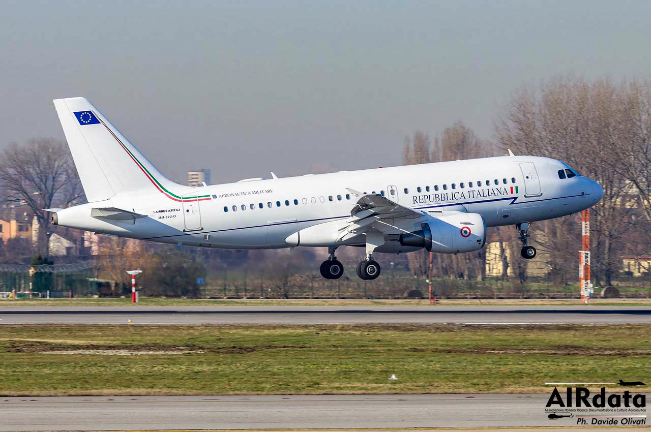 AM VC319CJ 62243 20101211 LIN OlDa12