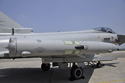 F2000 AM 52