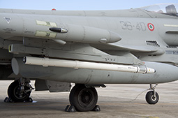 F2000 AM 57